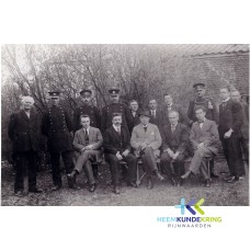 Gemeenteambtenaren Herwen en Aerdt ca 1918 Coll. HKR